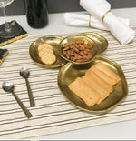 Load image into Gallery viewer, Gold Cluster 4 Plate Dish
